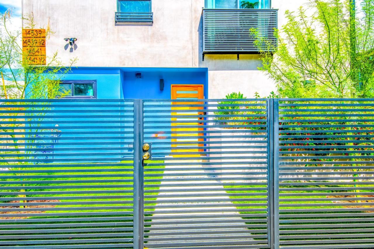 Stylish Sherman Oaks Townhouse 3bed + 3.5bath Master Appartamento